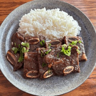 Kalbi (Beef Short Ribs) Platter