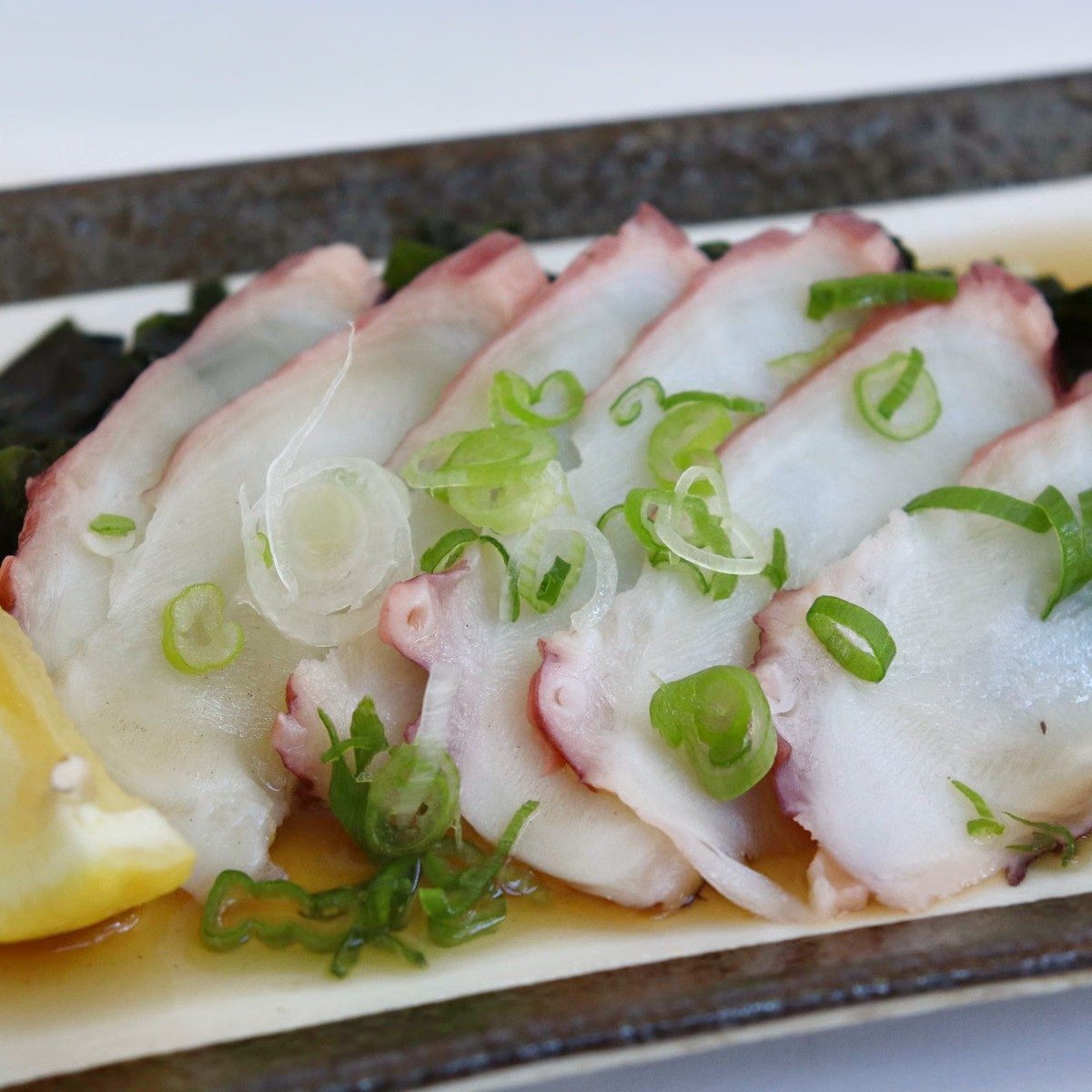 Tako Su.